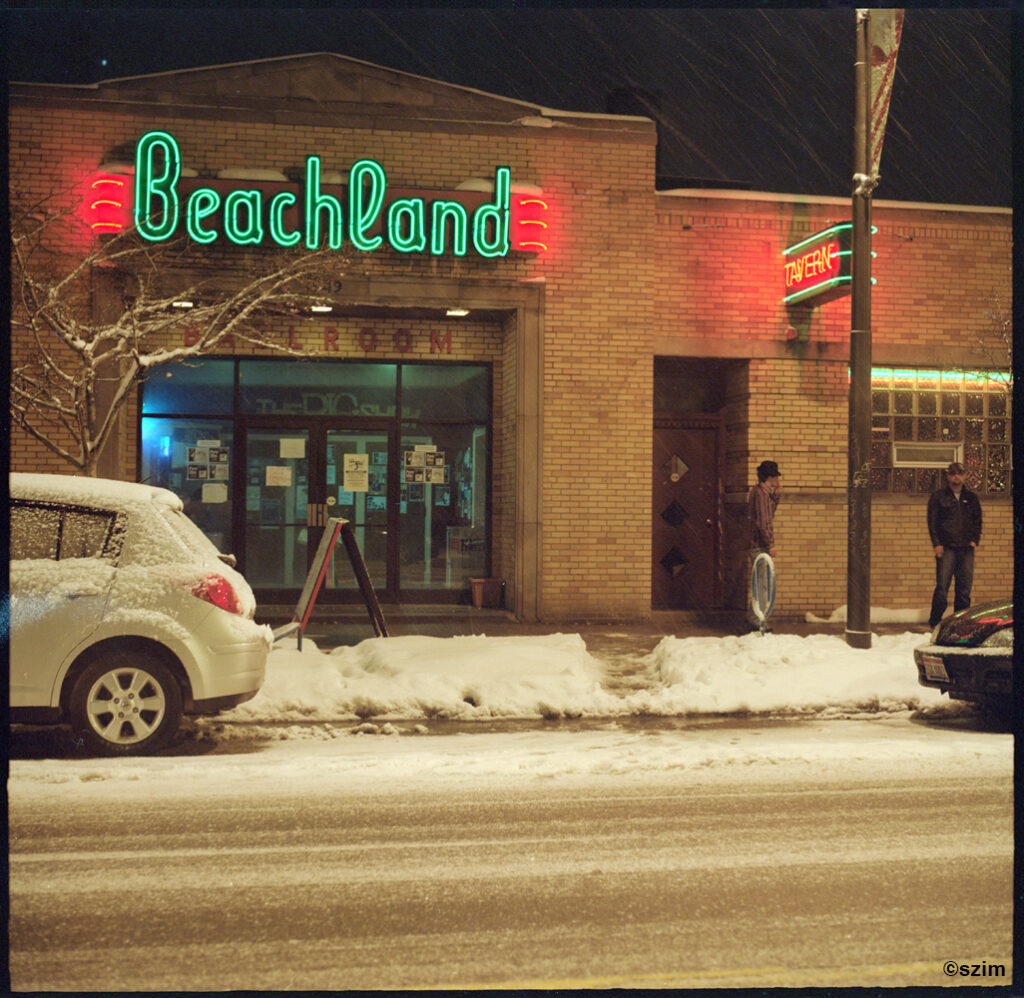 2010 Beachland Tavern_Neon_Sign_Cleveland_6x6_szim